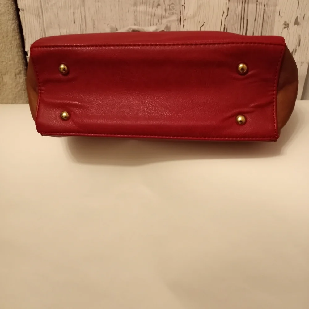 Purse - Picture 3 of 4
